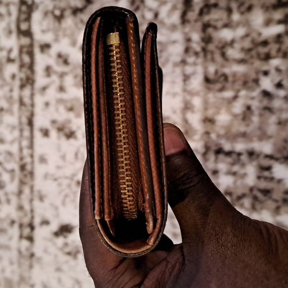 Authentic Vintage Louis Vuitton Porte monnaie Billets Wallet - Picture 4 of 10